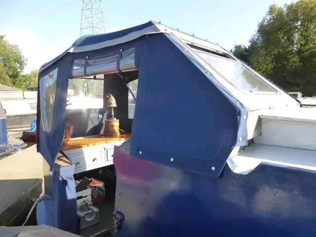 Staffordshire/Cain Narrowboat 57ft