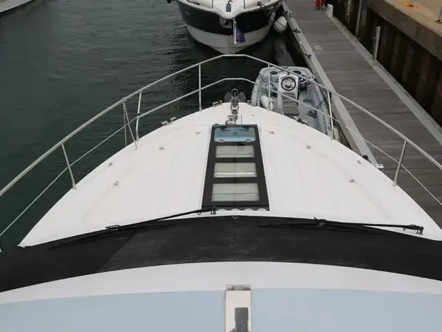 Fairline Squadron 42