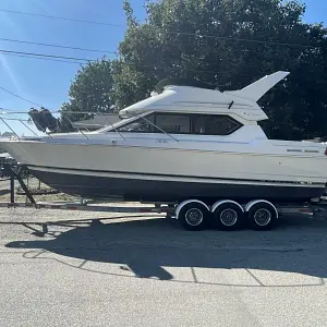 1997 Bayliner Ciera 2858 Command Bridge