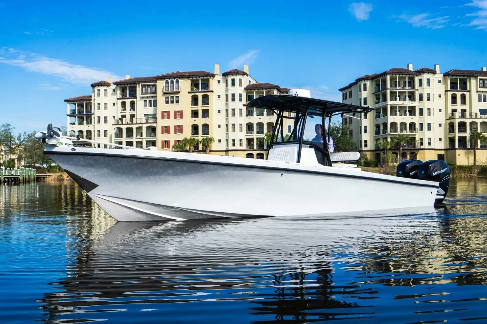 2001 Privateer 28 center console