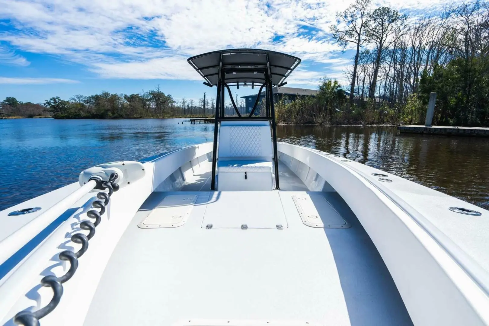 2001 Privateer 28 center console