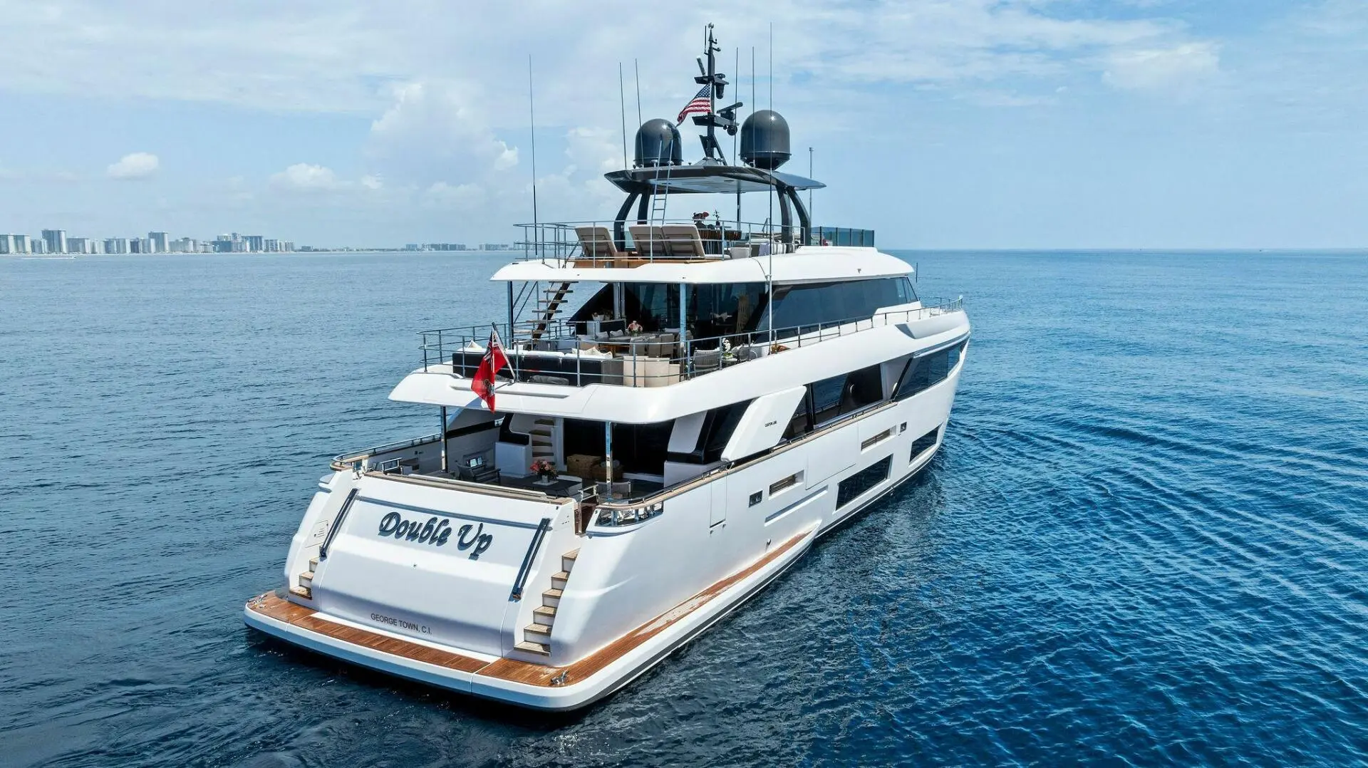 2024 Custom navetta 33