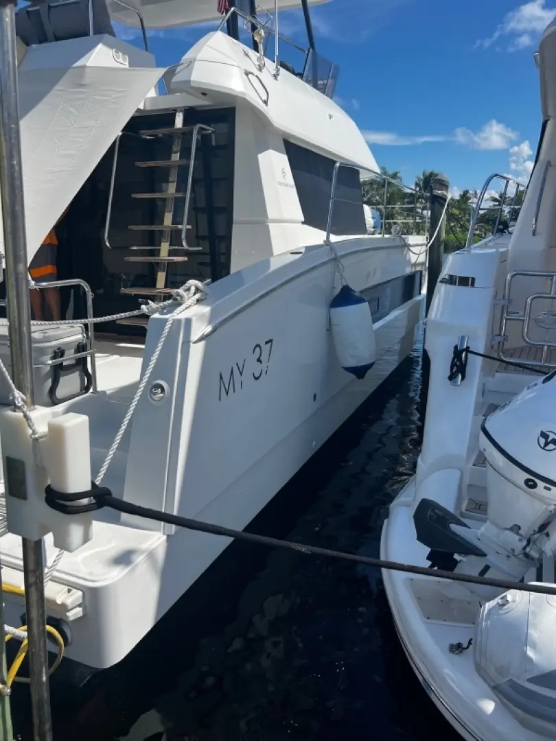 2018 Fountaine Pajot my 37