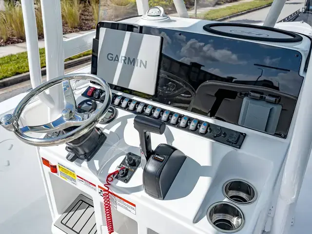 Sea Hunt Boats ULTRA 229