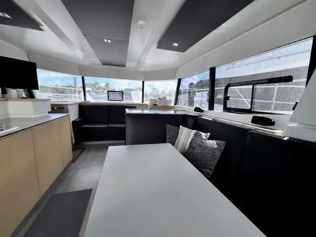 Fountaine Pajot MY 37