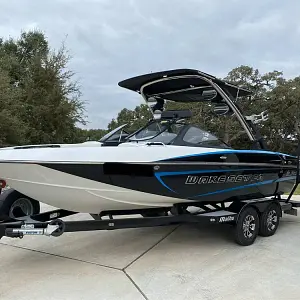 2014 Malibu Wakesetter 21 Vlx