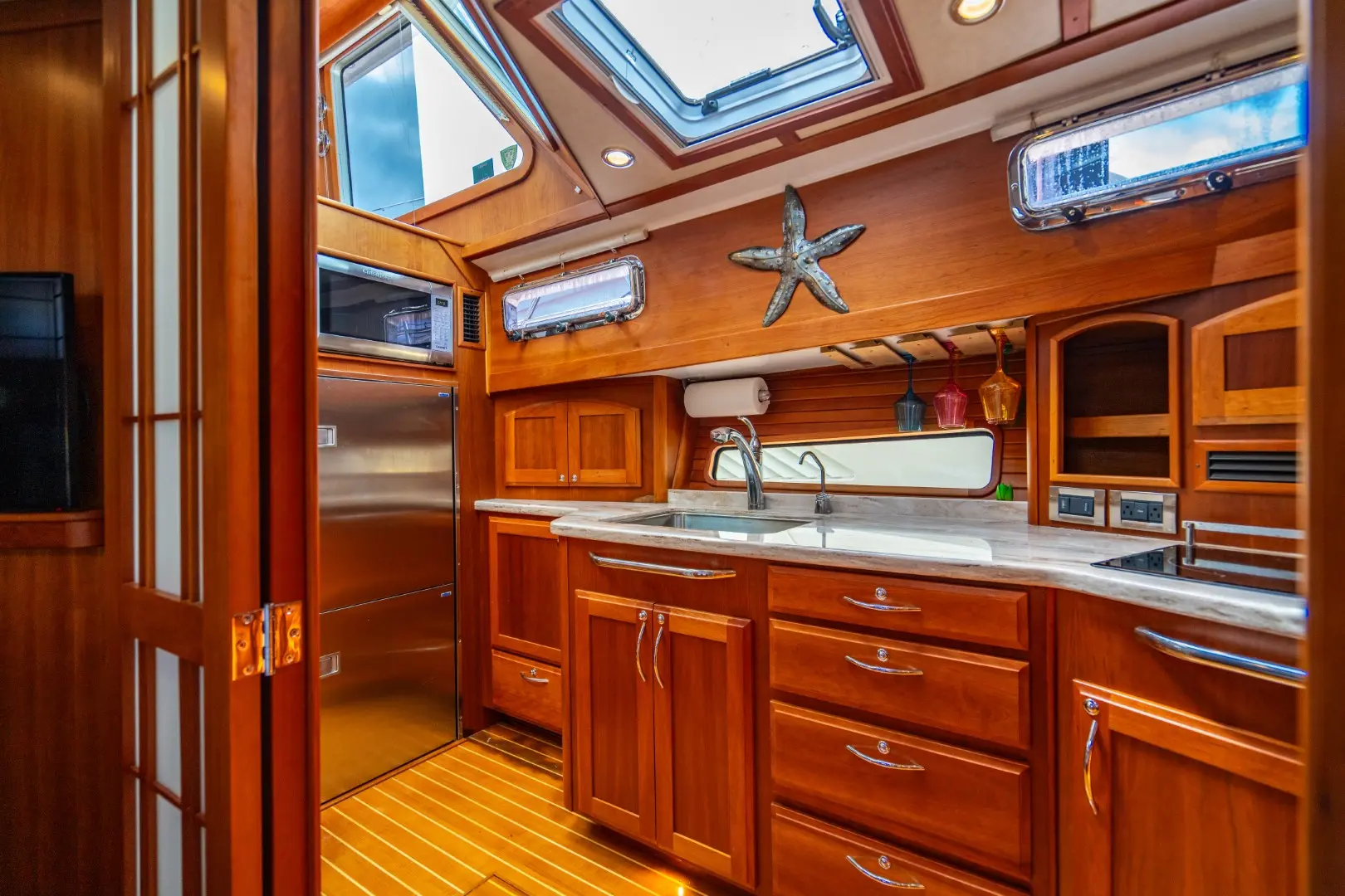 2015 Sabre 48 salon express