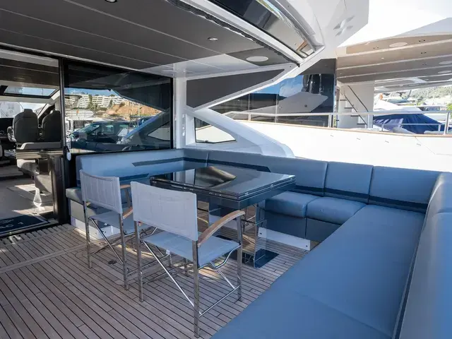 Sunseeker Predator 74 Xps