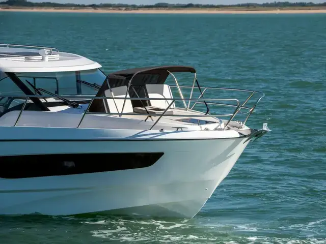 Beneteau Antares 11