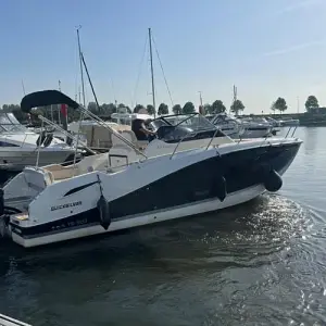 2019 Quicksilver 875 Activ Sundeck Airco