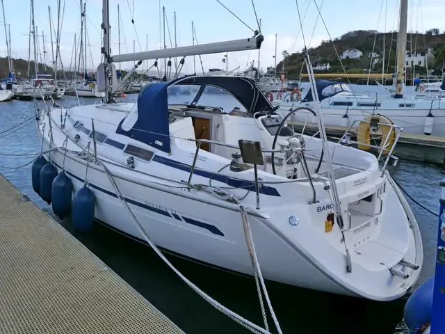 Bavaria 32