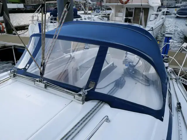 Bavaria 32