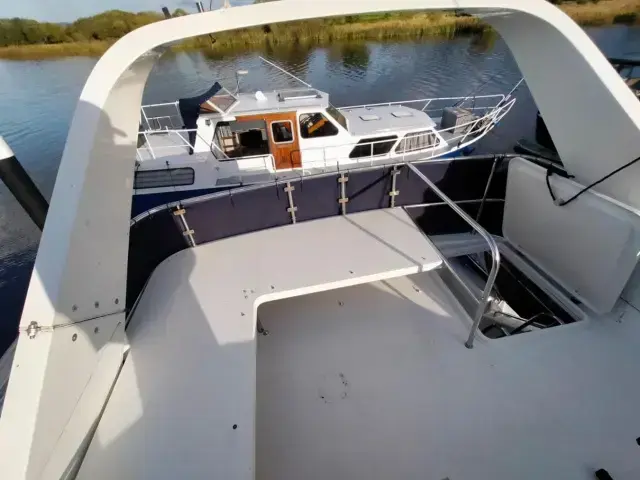 Fairline 41-43