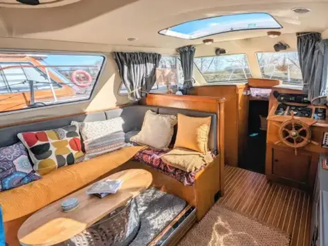 Highland Commander 35