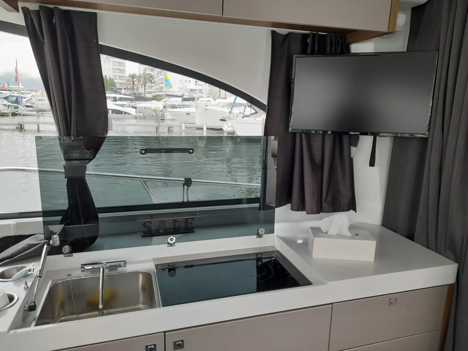 2021 Beneteau antares 11