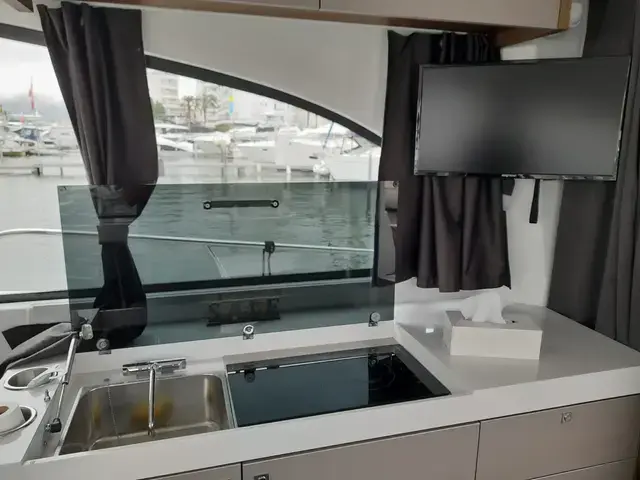 Beneteau Antares 11