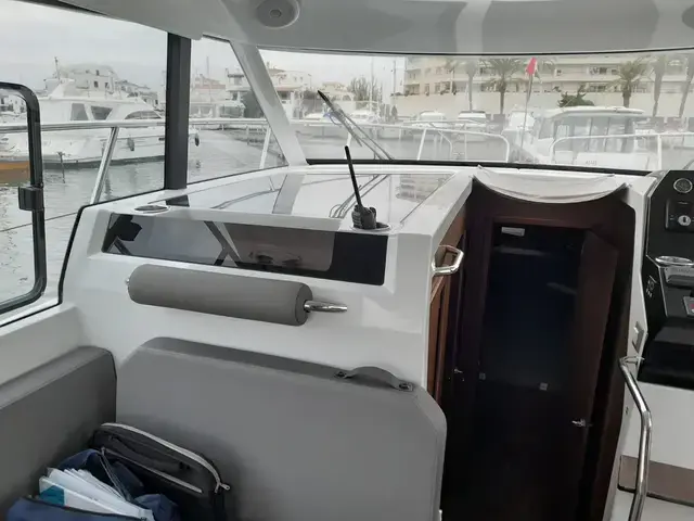 Beneteau Antares 11