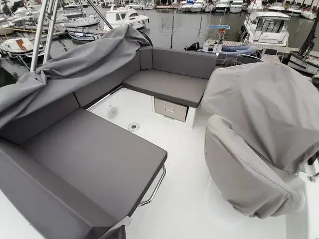 Beneteau Antares 11