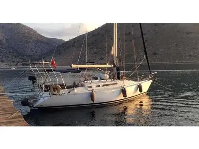 Beneteau First 345