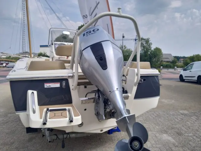 2020 Scout 195 sportfish