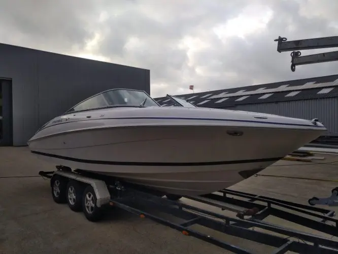 2009 Four Winns 260 horizon