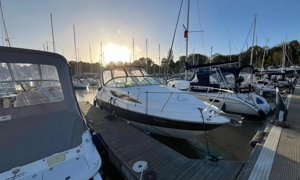 2009 Bayliner 285 cruiser