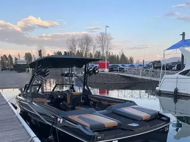 Axis Boats WAKE RESEARCH T250