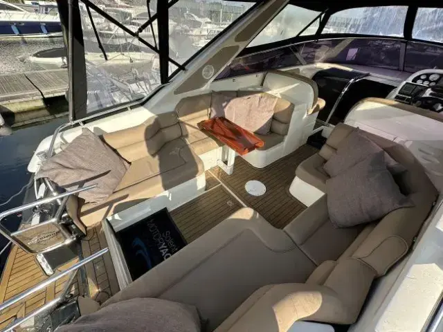 Sunseeker Martinique 39