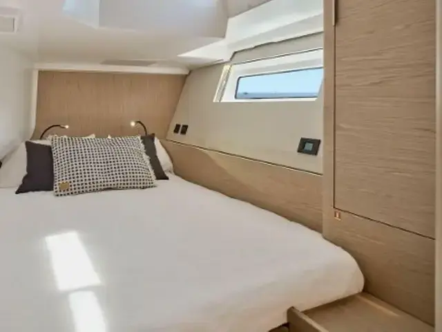 Beneteau OCEANIS YACHT 60