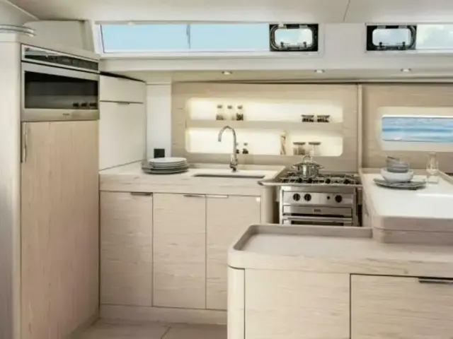 Beneteau Oceanis Yacht 54