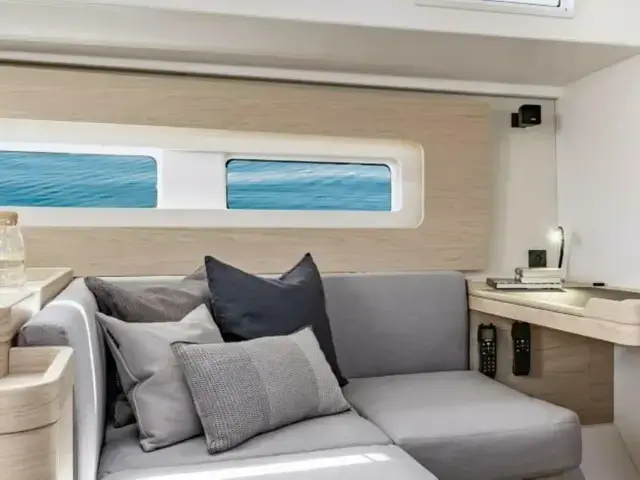 Beneteau Oceanis Yacht 54