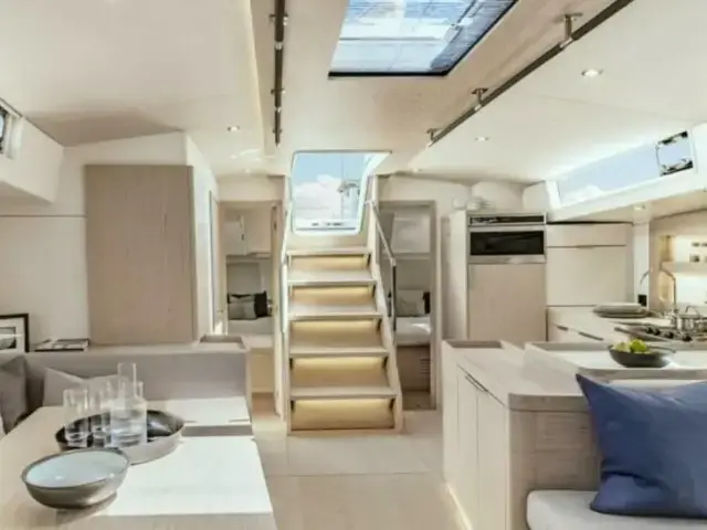 Beneteau Oceanis Yacht 54