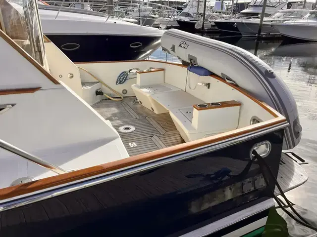 Legacy 32