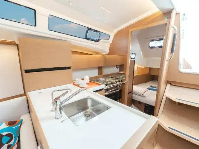 Jeanneau Sun Odyssey 350