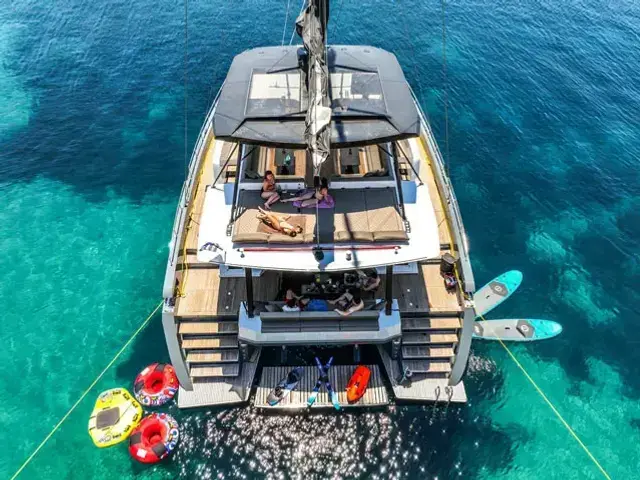 Moon Yacht Moon 60