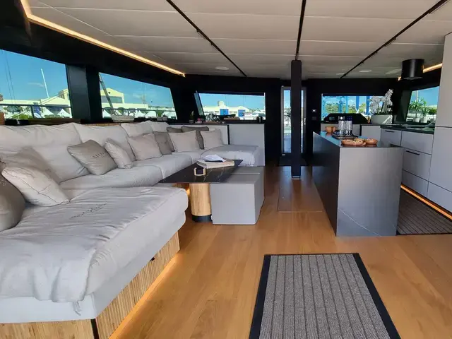 Moon Yacht Moon 60