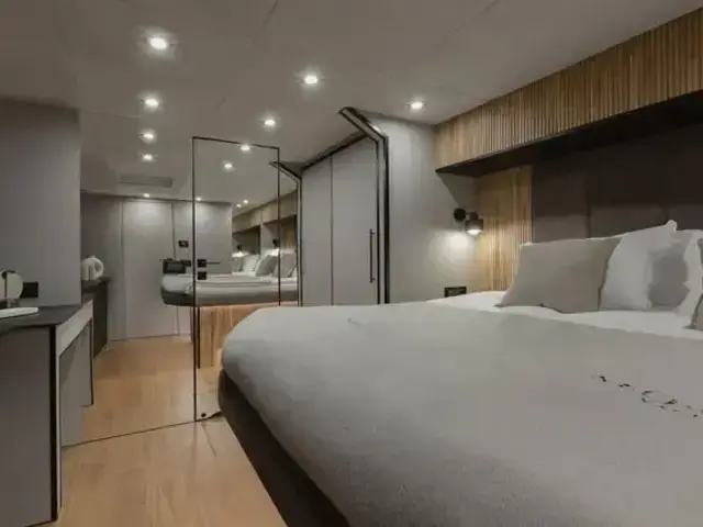 Moon Yacht Moon 60