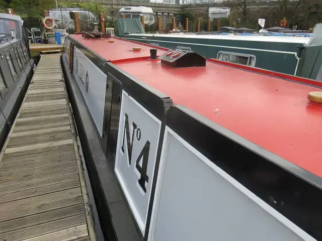 Marque Narrowboats 60