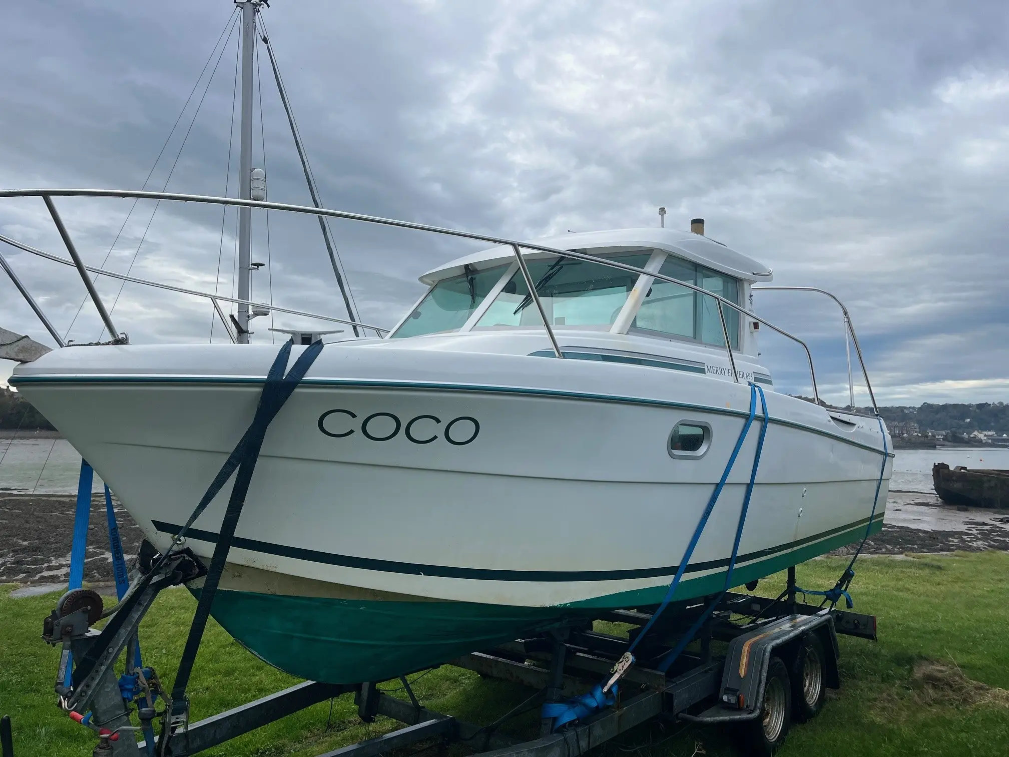 2004 Jeanneau merry fisher 695