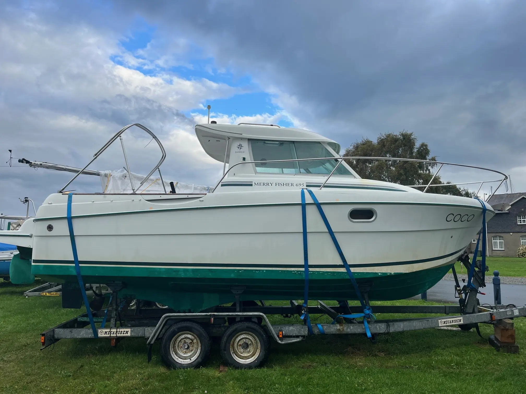 2004 Jeanneau merry fisher 695