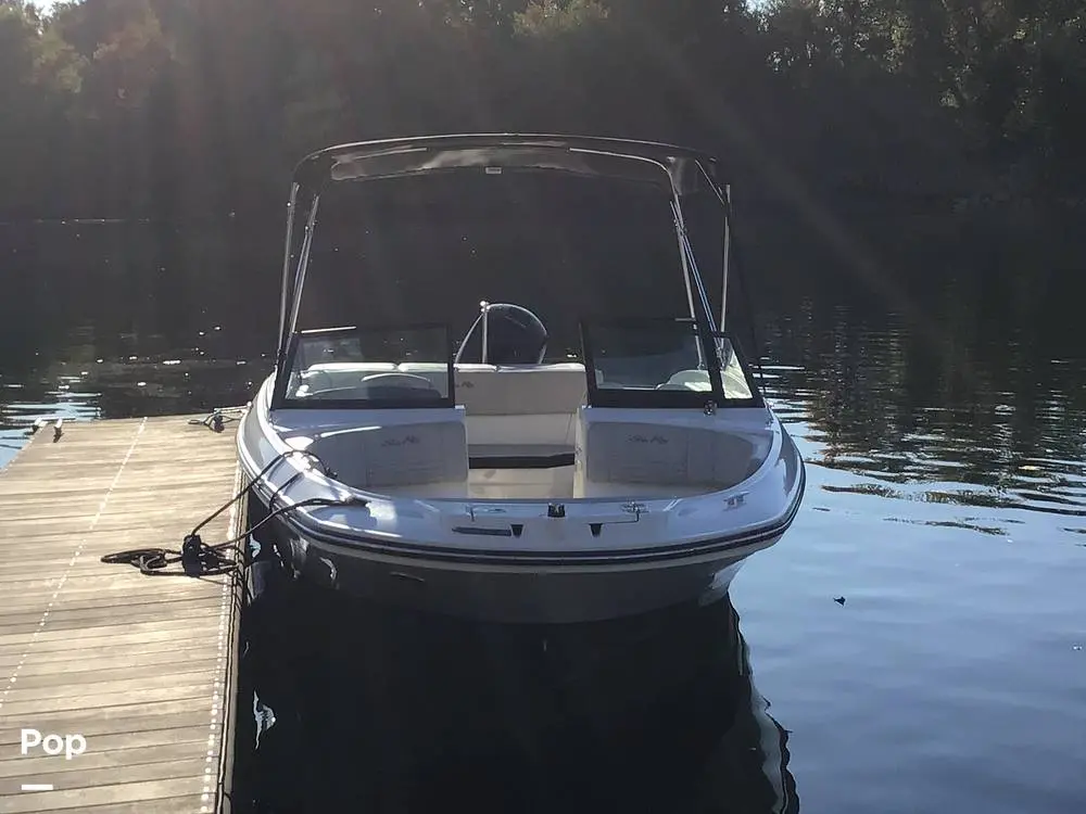 2023 Sea Ray 210 spx outboard