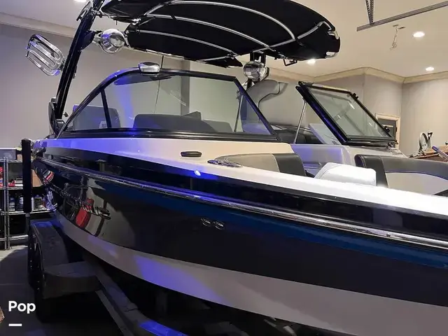 Nautique Boats 210 Team Edition