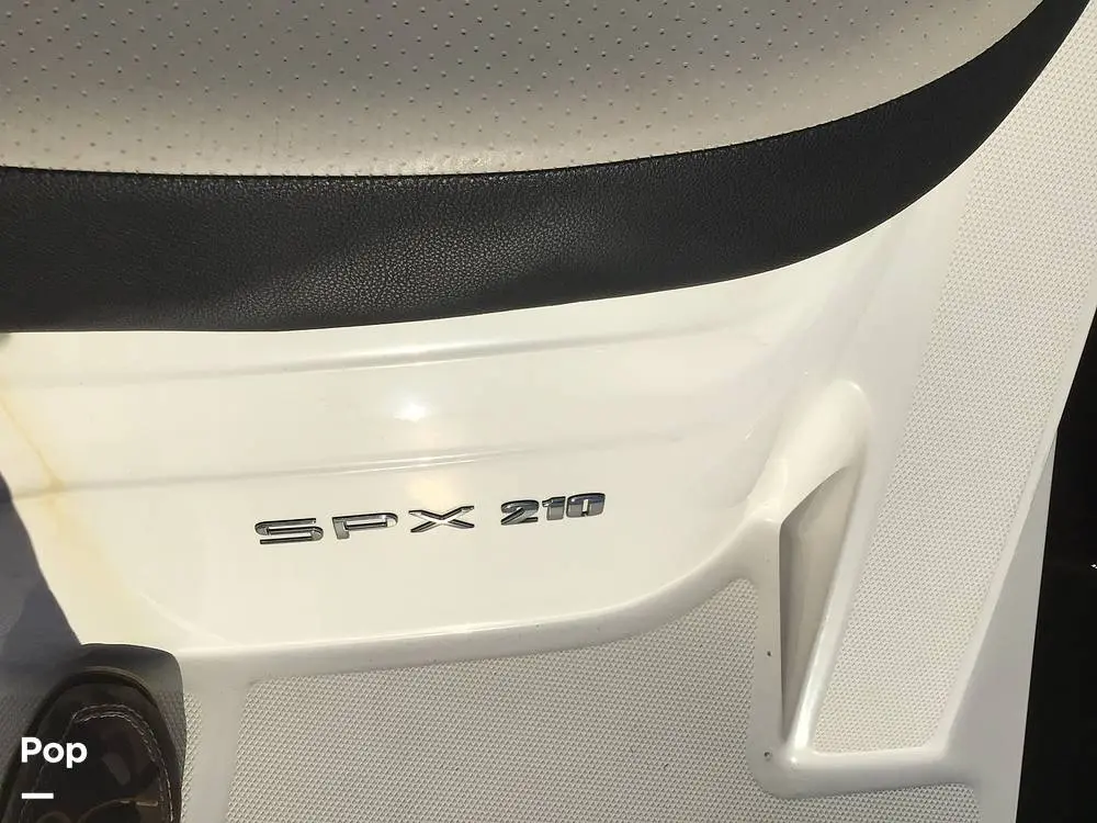 2023 Sea Ray 210 spx outboard