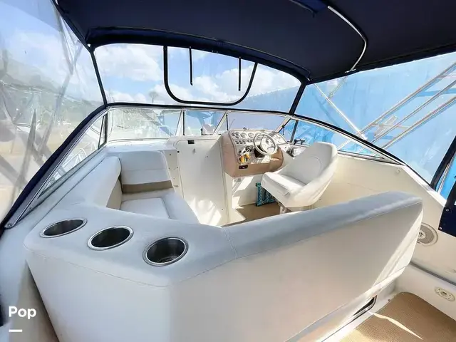 Rinker Fiesta Vee 280