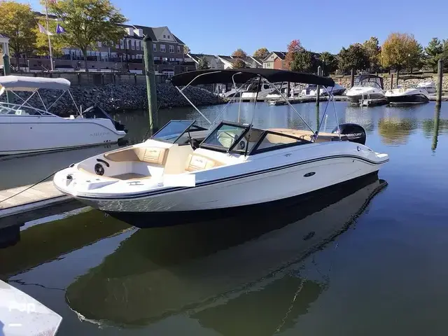 Sea Ray 210 SPX