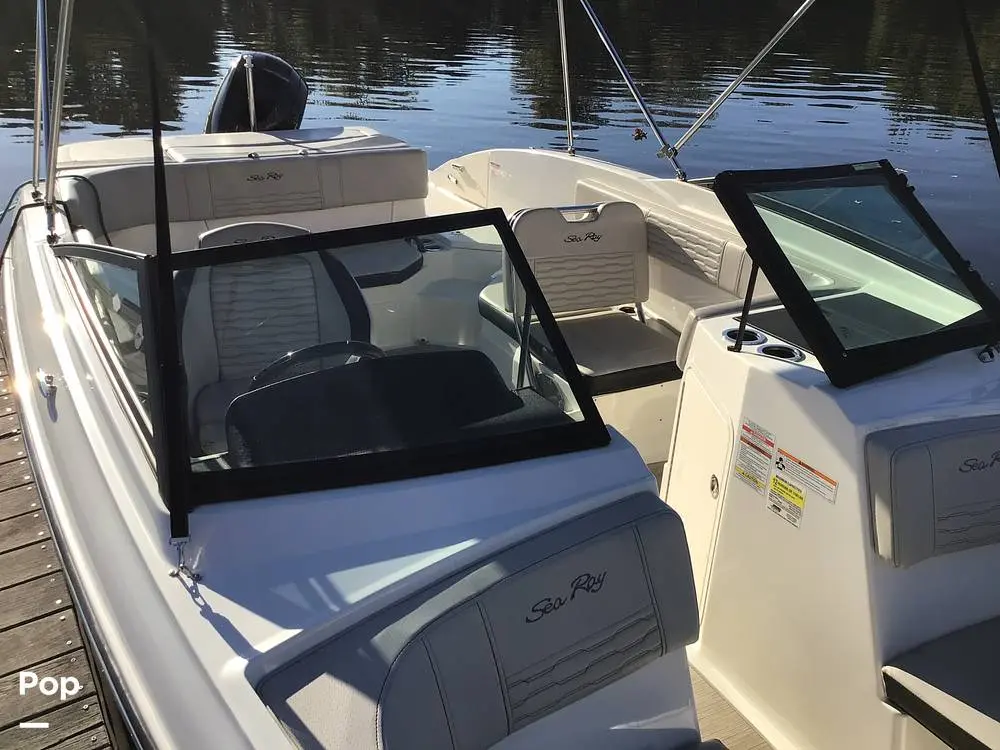 2023 Sea Ray 210 spx outboard