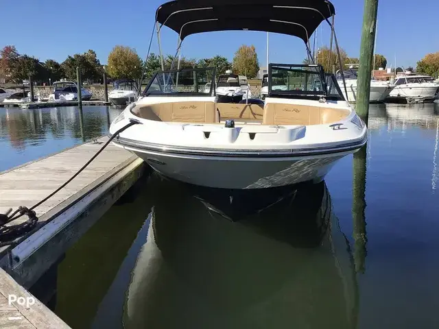 Sea Ray 210 SPX