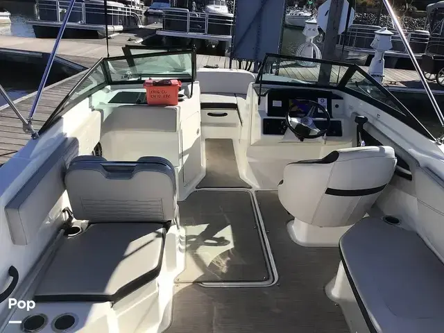 Sea Ray 210 SPX