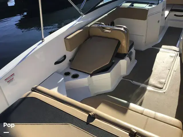 Sea Ray 210 SPX