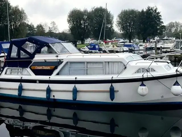 Broom Ocean 30